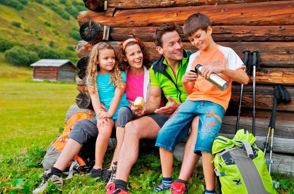 Alpen Apart Heiss Prutz Bagian luar foto
